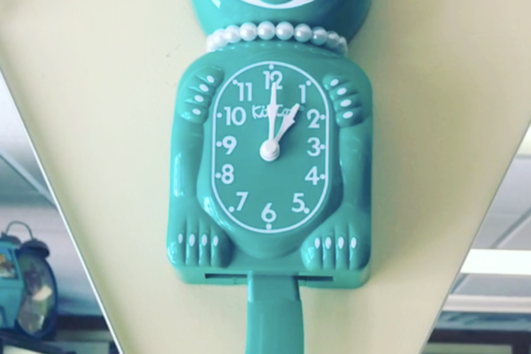 Interpersonal Edge:  Strategic timing for new ventures